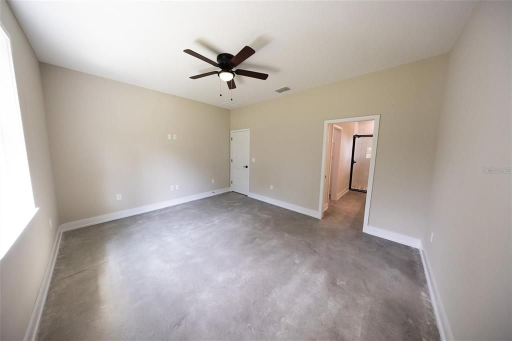 For Sale: $329,100 (3 beds, 2 baths, 1532 Square Feet)
