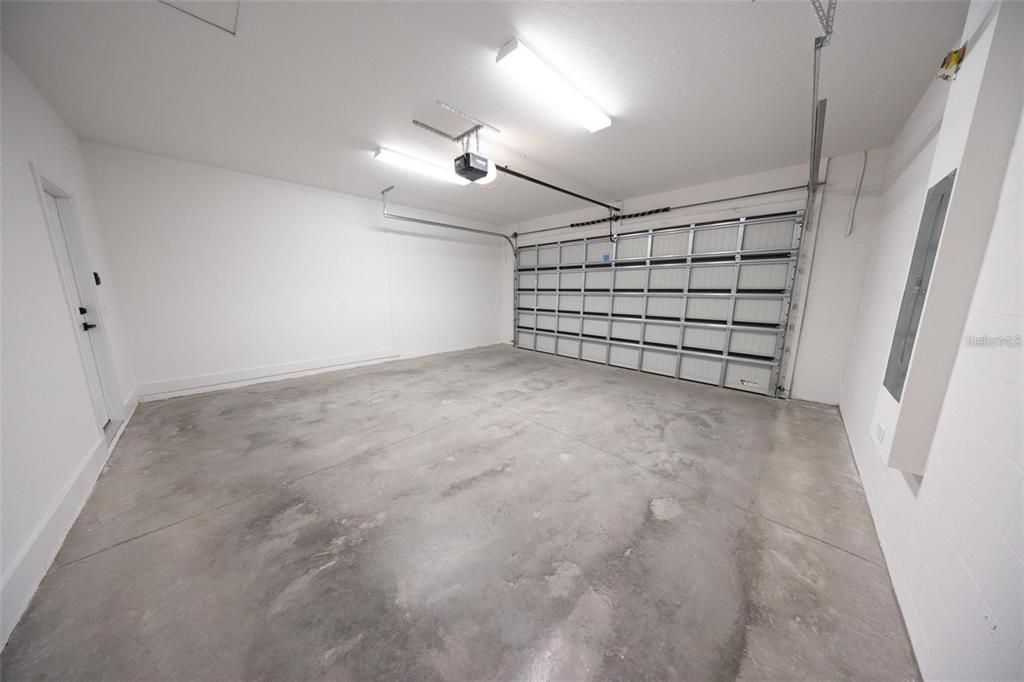 For Sale: $329,100 (3 beds, 2 baths, 1532 Square Feet)