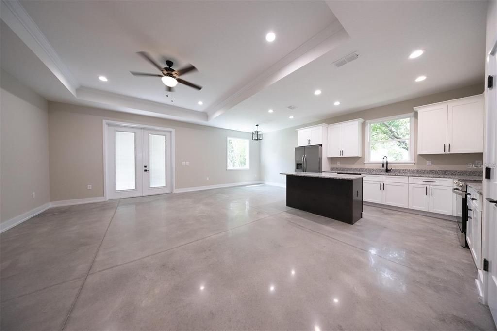For Sale: $329,100 (3 beds, 2 baths, 1532 Square Feet)