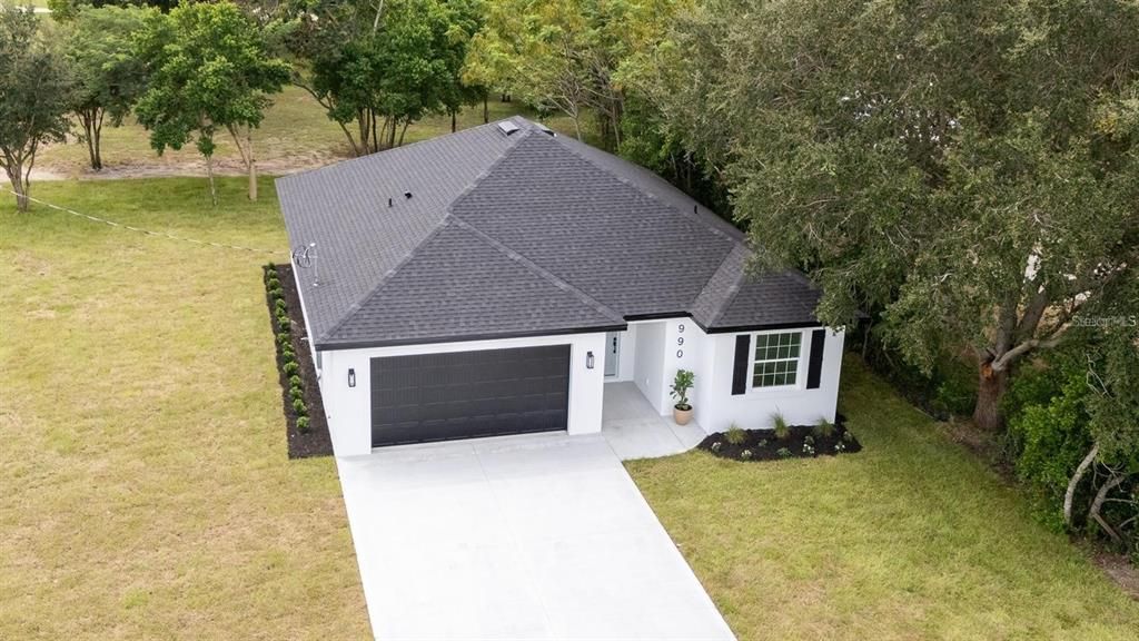 For Sale: $329,100 (3 beds, 2 baths, 1532 Square Feet)