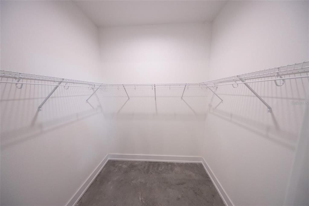For Sale: $329,100 (3 beds, 2 baths, 1532 Square Feet)