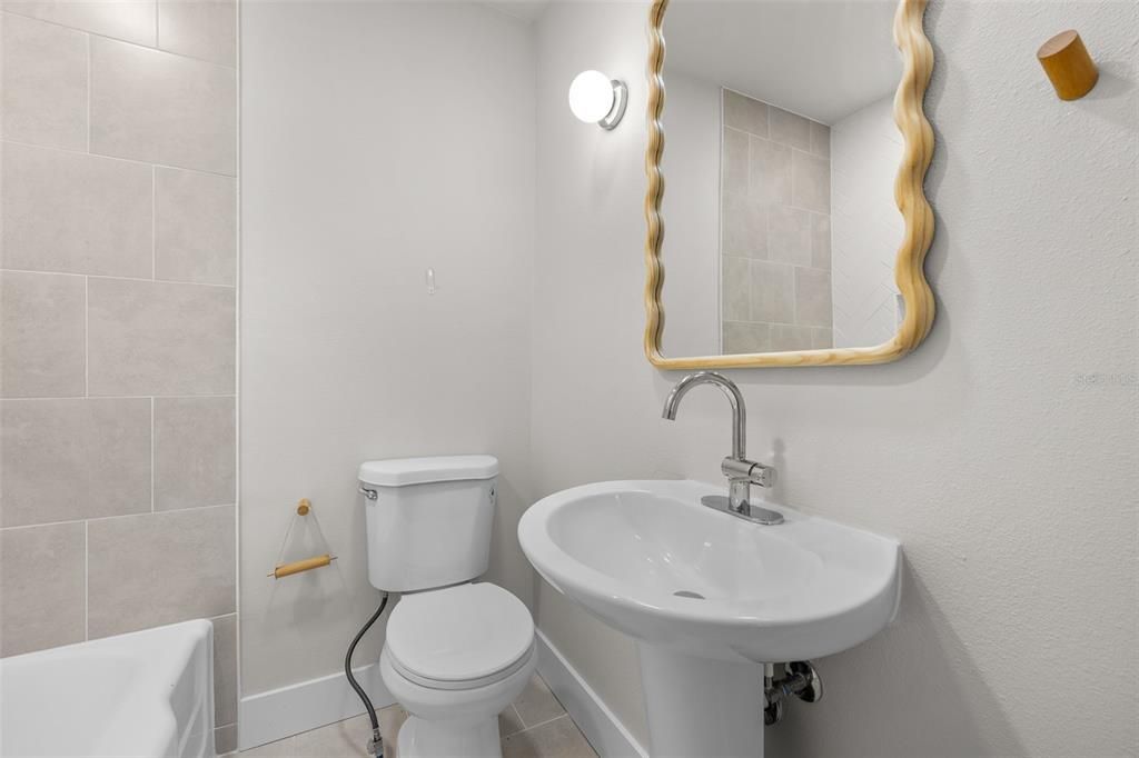 For Sale: $440,000 (3 beds, 2 baths, 1705 Square Feet)
