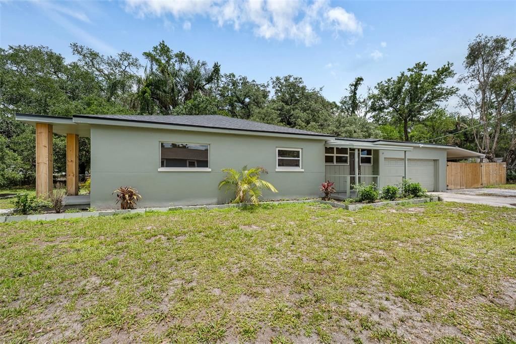 For Sale: $440,000 (3 beds, 2 baths, 1705 Square Feet)