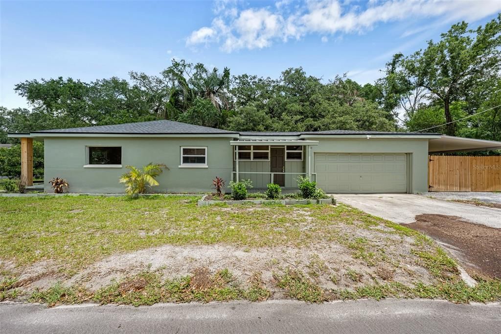 For Sale: $440,000 (3 beds, 2 baths, 1705 Square Feet)