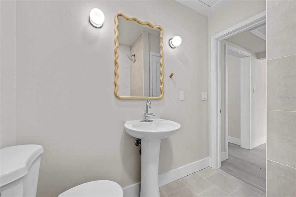 For Sale: $440,000 (3 beds, 2 baths, 1705 Square Feet)