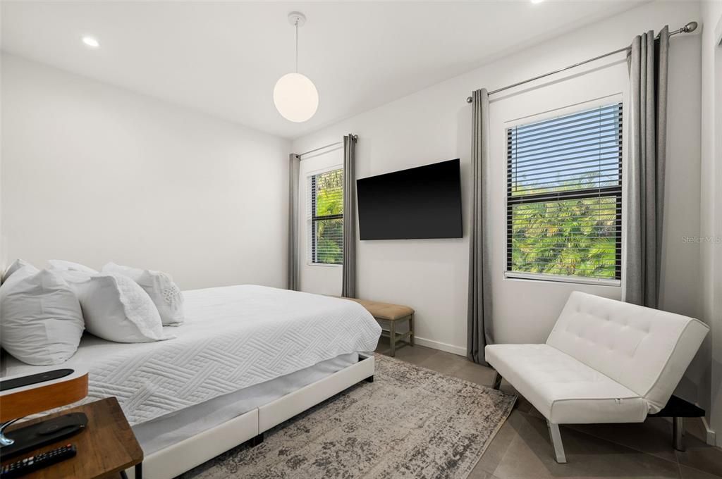En Renta: $5,500 (3 camas, 2 baños, 1831 Pies cuadrados)