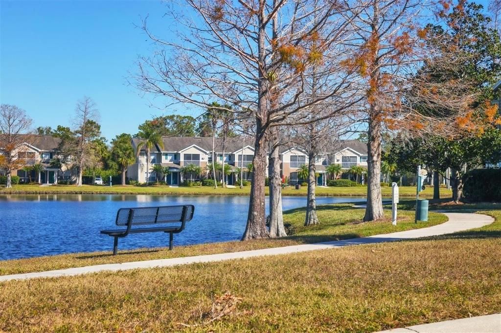 For Sale: $199,000 (1 beds, 1 baths, 732 Square Feet)