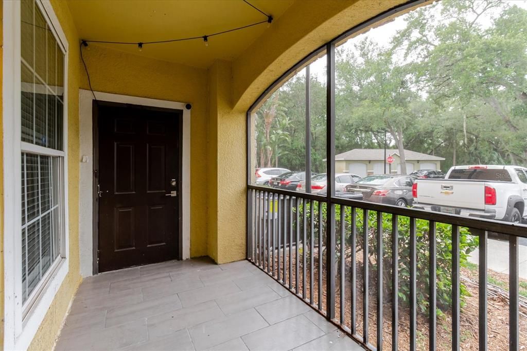 For Sale: $170,000 (1 beds, 1 baths, 769 Square Feet)