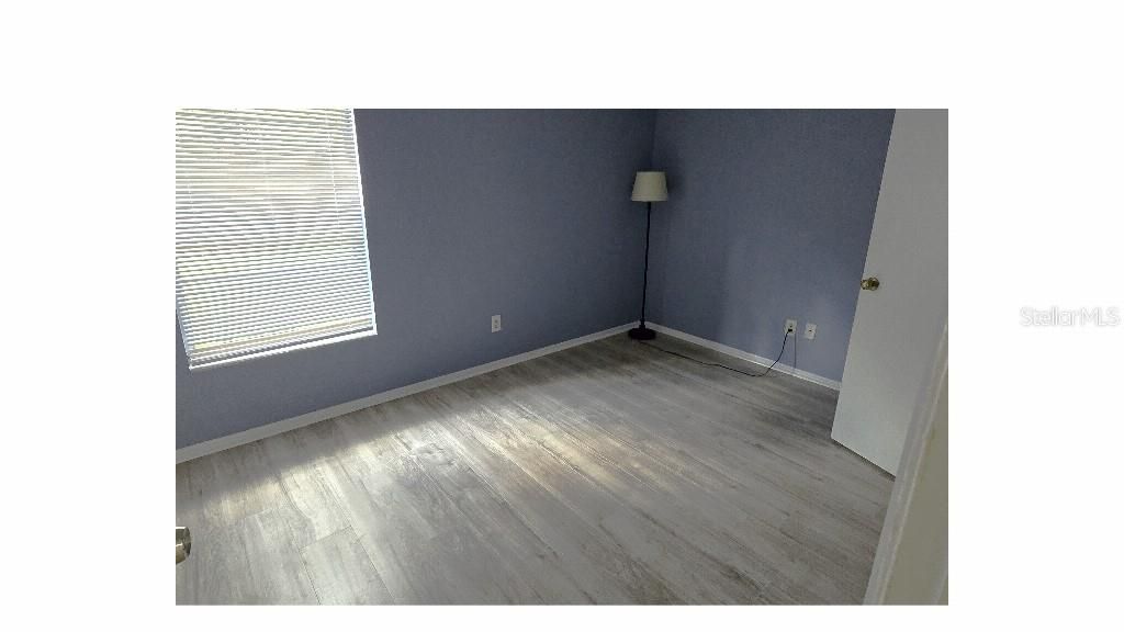 For Sale: $162,500 (2 beds, 2 baths, 912 Square Feet)