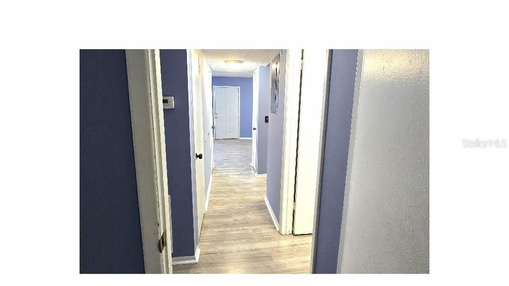 For Sale: $162,500 (2 beds, 2 baths, 912 Square Feet)