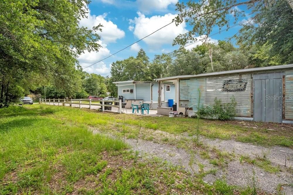For Sale: $249,000 (5 beds, 3 baths, 1652 Square Feet)