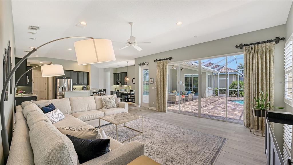 For Sale: $959,900 (4 beds, 3 baths, 3054 Square Feet)