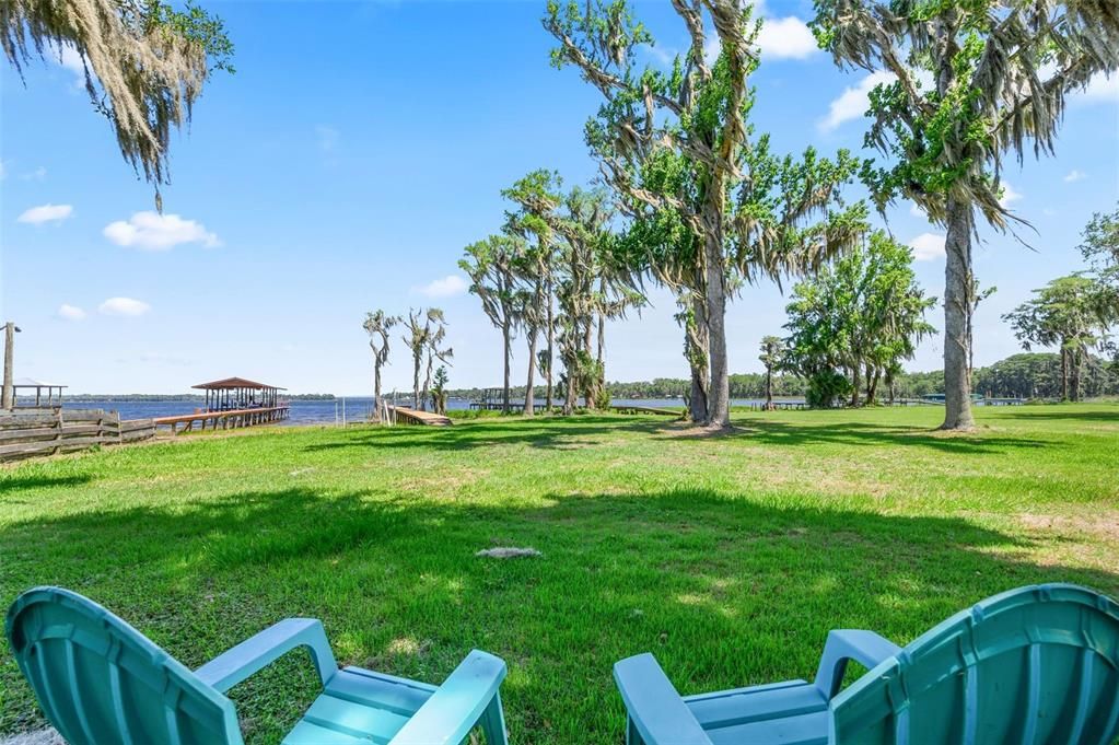 For Sale: $625,000 (2 beds, 1 baths, 1300 Square Feet)