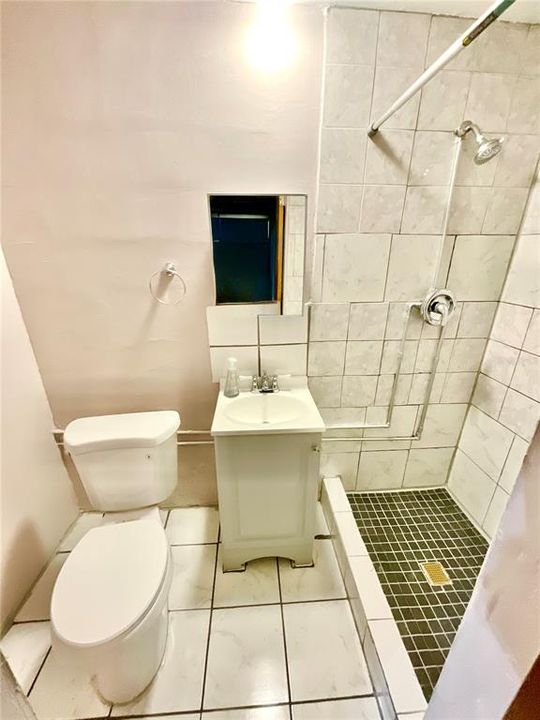 For Rent: $1,895 (3 beds, 2 baths, 1275 Square Feet)