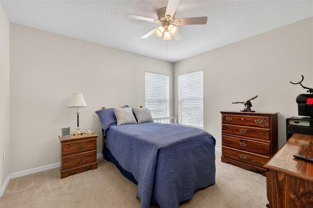 For Sale: $465,000 (4 beds, 2 baths, 1939 Square Feet)