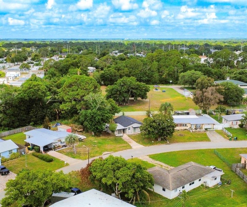 For Sale: $229,000 (3 beds, 1 baths, 888 Square Feet)