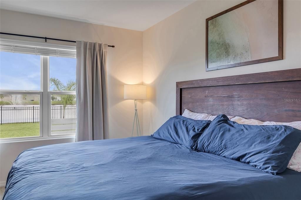 For Sale: $410,000 (4 beds, 2 baths, 1855 Square Feet)