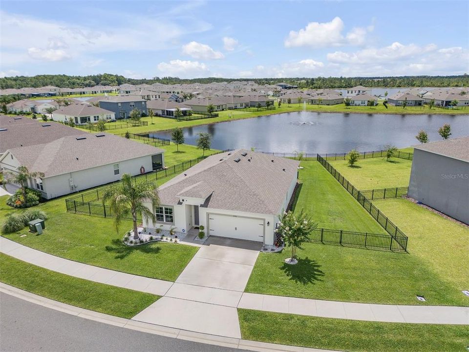For Sale: $410,000 (4 beds, 2 baths, 1855 Square Feet)