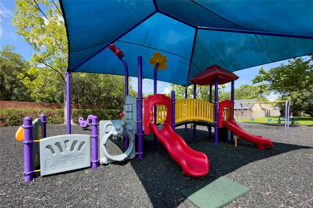 For Sale: $389,000 (3 beds, 2 baths, 1414 Square Feet)