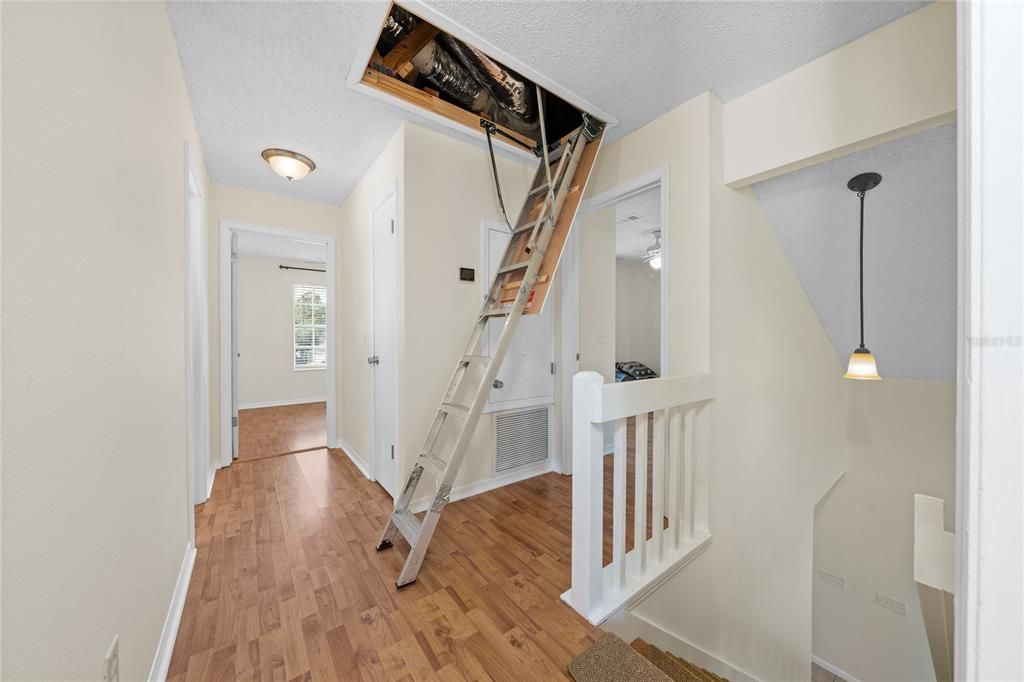 For Sale: $389,000 (3 beds, 2 baths, 1414 Square Feet)