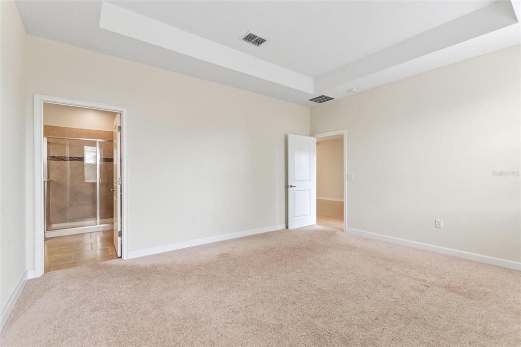 For Sale: $440,000 (4 beds, 3 baths, 2076 Square Feet)