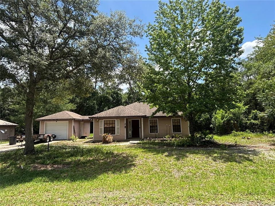 For Sale: $165,000 (4 beds, 2 baths, 1471 Square Feet)