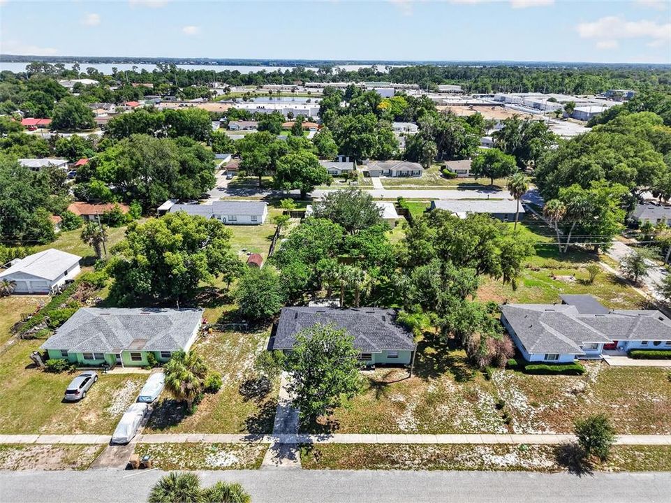 For Sale: $274,900 (2 beds, 2 baths, 1302 Square Feet)