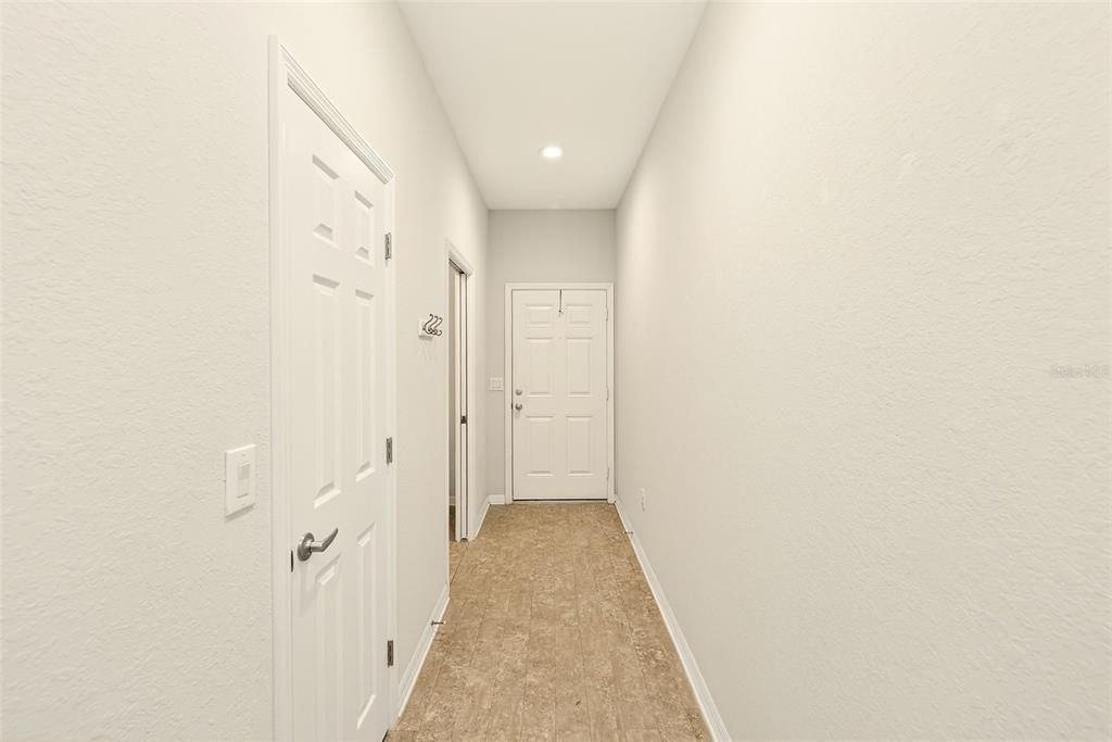 For Sale: $349,900 (3 beds, 2 baths, 1758 Square Feet)