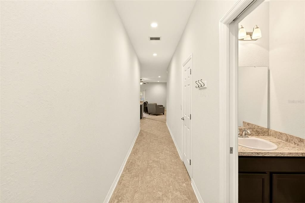 For Sale: $349,900 (3 beds, 2 baths, 1758 Square Feet)
