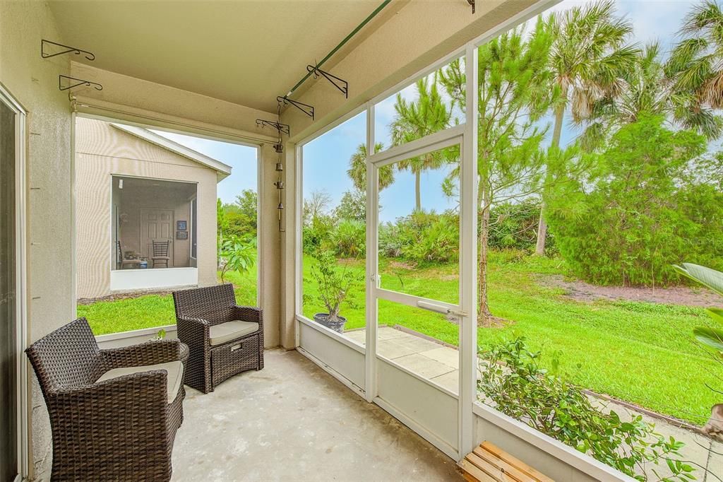 For Sale: $349,900 (3 beds, 2 baths, 1758 Square Feet)