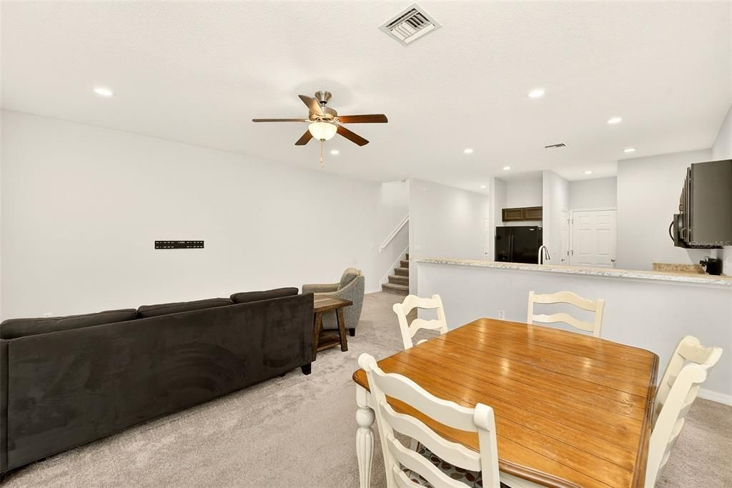 For Sale: $349,900 (3 beds, 2 baths, 1758 Square Feet)