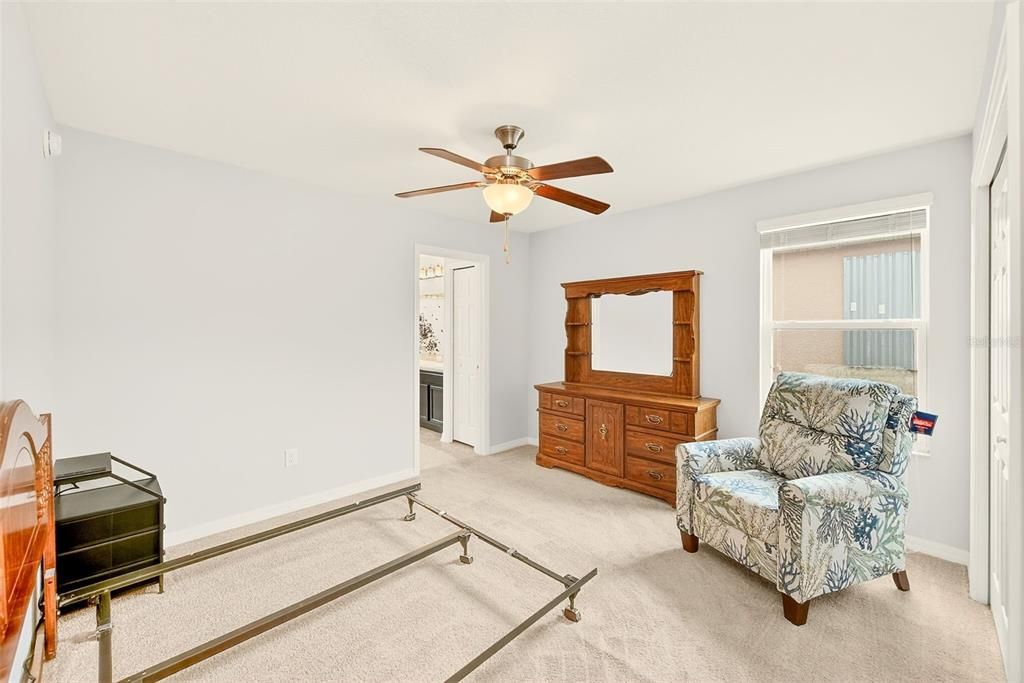 For Sale: $349,900 (3 beds, 2 baths, 1758 Square Feet)