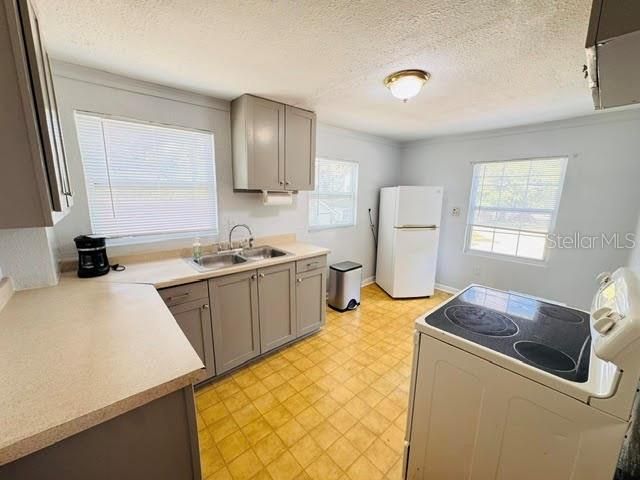 For Rent: $1,195 (2 beds, 1 baths, 800 Square Feet)