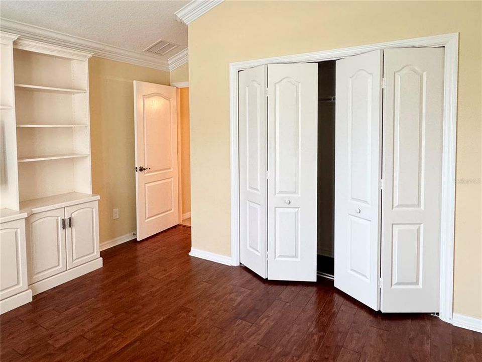 Active With Contract: $589,900 (3 beds, 2 baths, 2030 Square Feet)