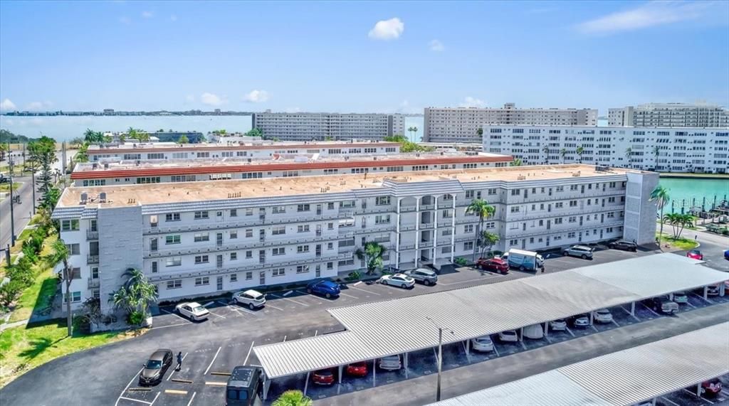 For Sale: $245,000 (2 beds, 2 baths, 1120 Square Feet)