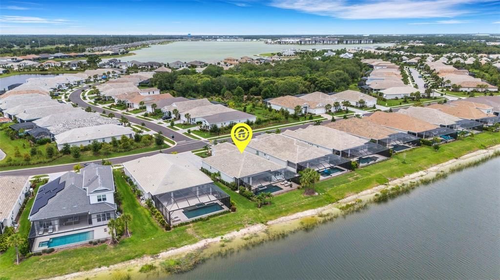Activo con contrato: $1,599,000 (3 camas, 3 baños, 2675 Pies cuadrados)