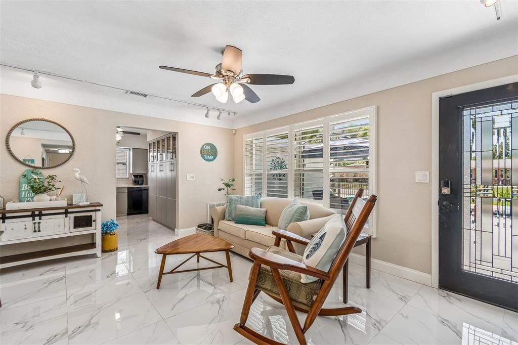 For Rent: $3,995 (2 beds, 2 baths, 1166 Square Feet)