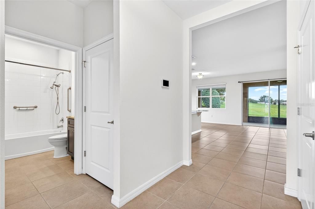 На продажу: $275,000 (3 спален, 2 ванн, 1653 Квадратных фут)