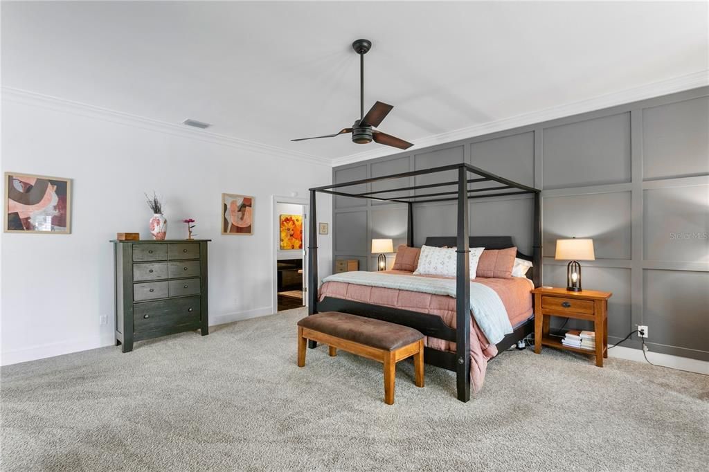 For Sale: $3,930,000 (4 beds, 5 baths, 6789 Square Feet)
