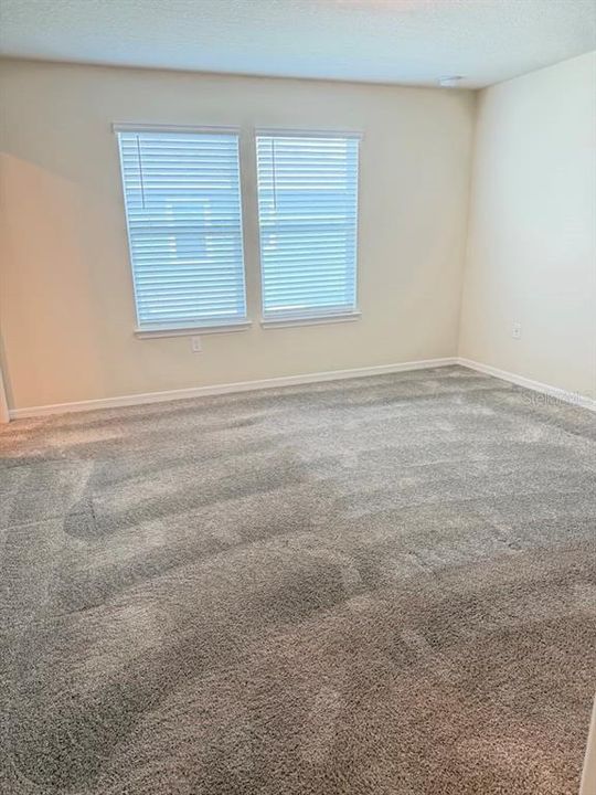 En Renta: $2,800 (3 camas, 2 baños, 1907 Pies cuadrados)