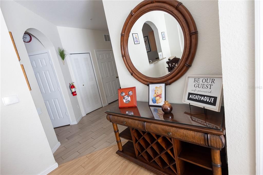 For Sale: $225,000 (3 beds, 2 baths, 1246 Square Feet)