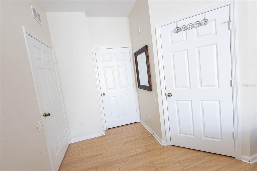 For Sale: $225,000 (3 beds, 2 baths, 1246 Square Feet)