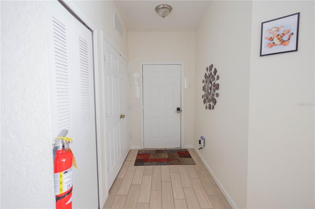 For Sale: $225,000 (3 beds, 2 baths, 1246 Square Feet)