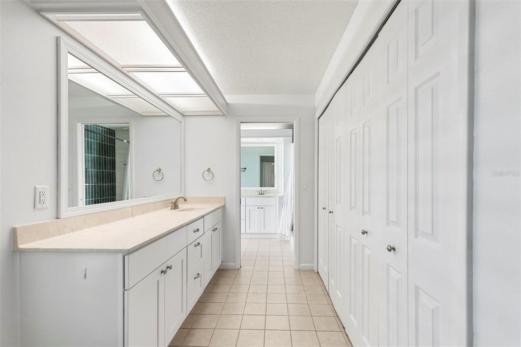 For Sale: $785,000 (4 beds, 2 baths, 2825 Square Feet)