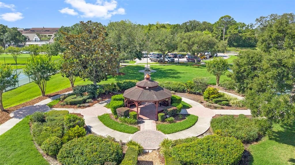 For Sale: $785,000 (4 beds, 2 baths, 2825 Square Feet)
