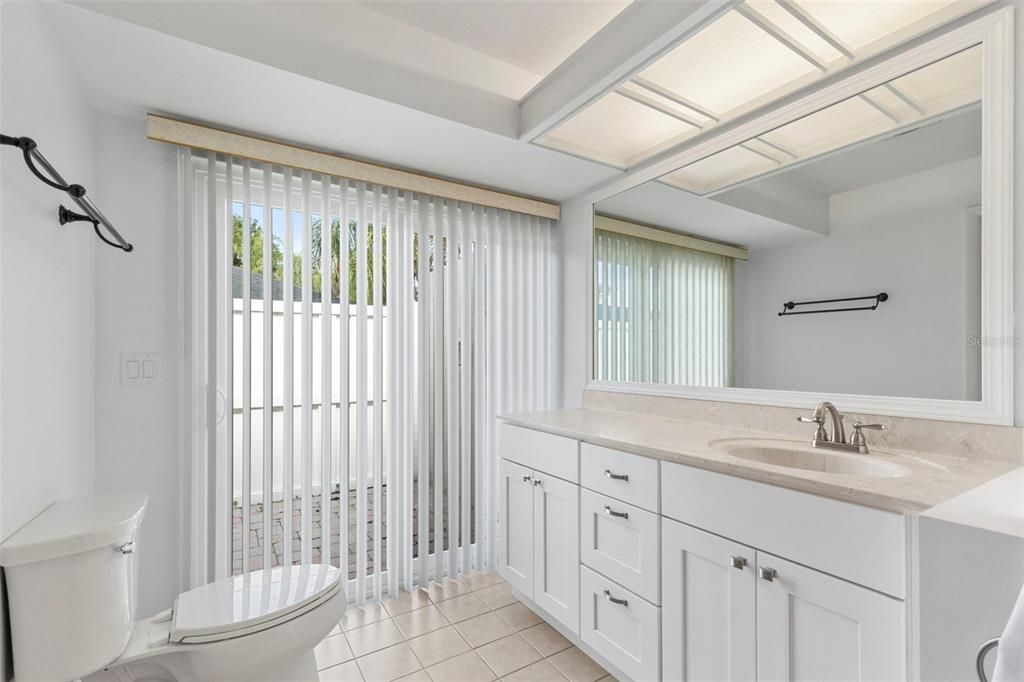 For Sale: $785,000 (4 beds, 2 baths, 2825 Square Feet)