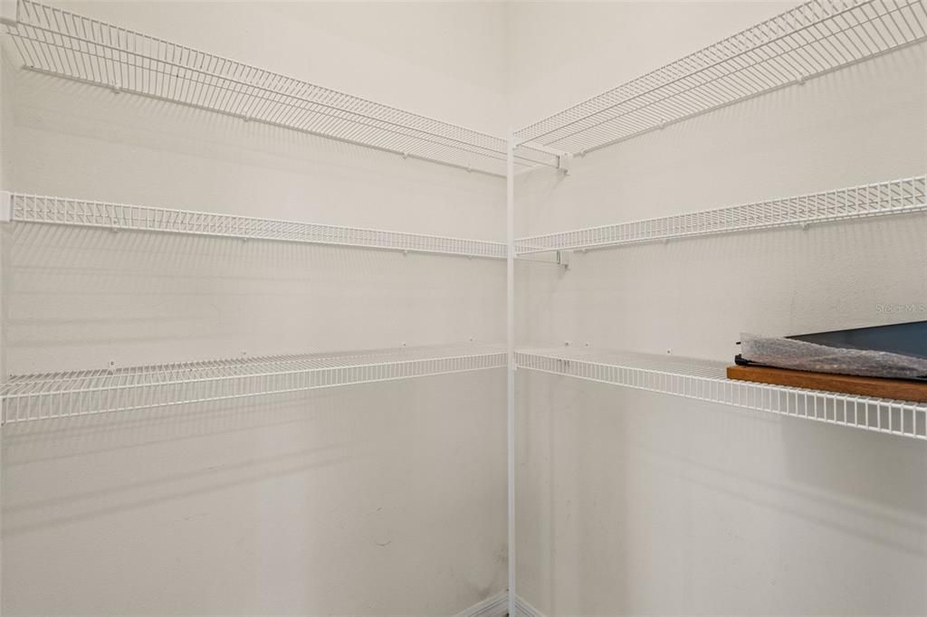 For Sale: $319,900 (4 beds, 2 baths, 1771 Square Feet)