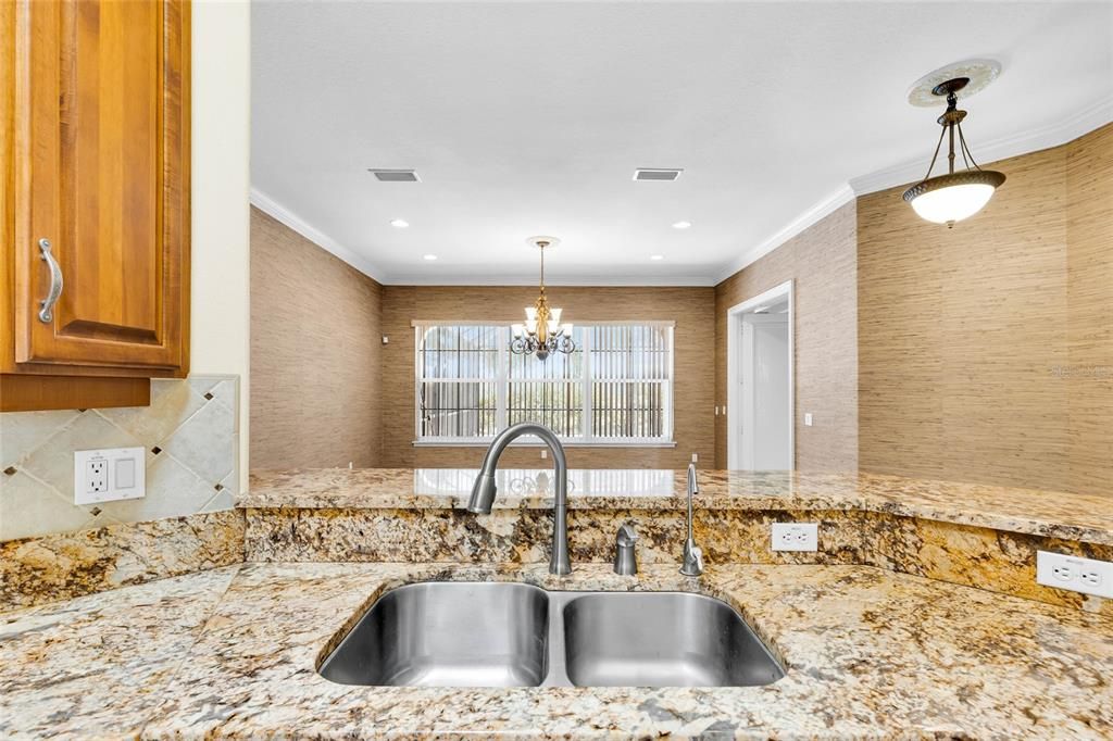 На продажу: $599,999 (4 спален, 3 ванн, 2763 Квадратных фут)