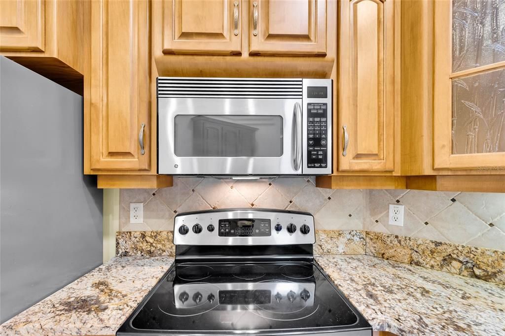На продажу: $599,999 (4 спален, 3 ванн, 2763 Квадратных фут)