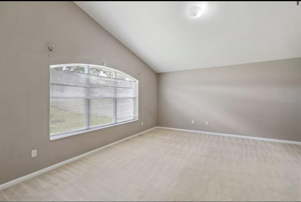 En Renta: $2,300 (3 camas, 2 baños, 1724 Pies cuadrados)